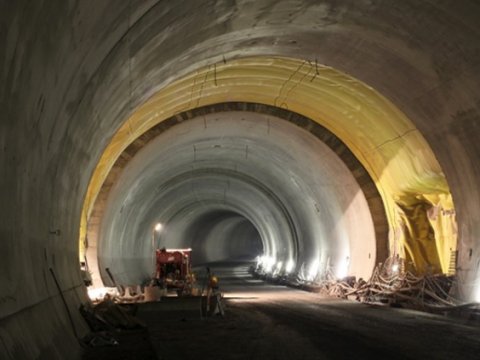 Tunel Blanka, Praha - instalace PIS (pojistný injektážní systém) 